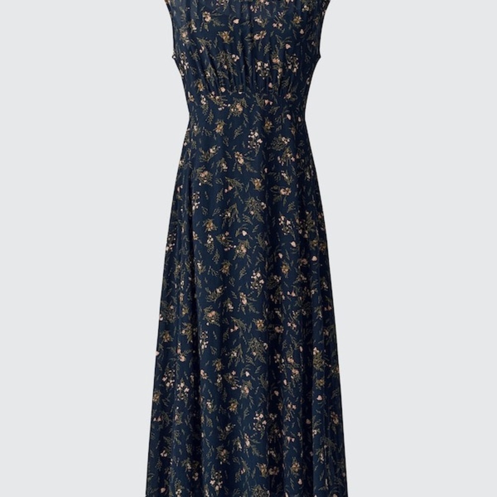 NWT Uniqlo Printed Floral Sleeveless Maxi Dress  Navy Size Medium